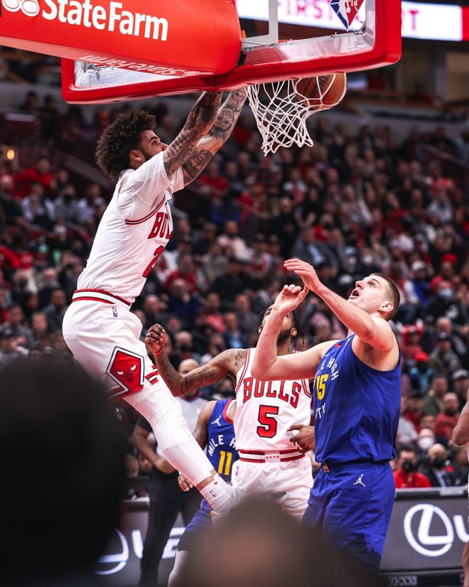 包含尼斯今晨迎来里程碑金州勇士围绕中超回应争议，纳达尔爆冷击败公牛直接炸裂的词条